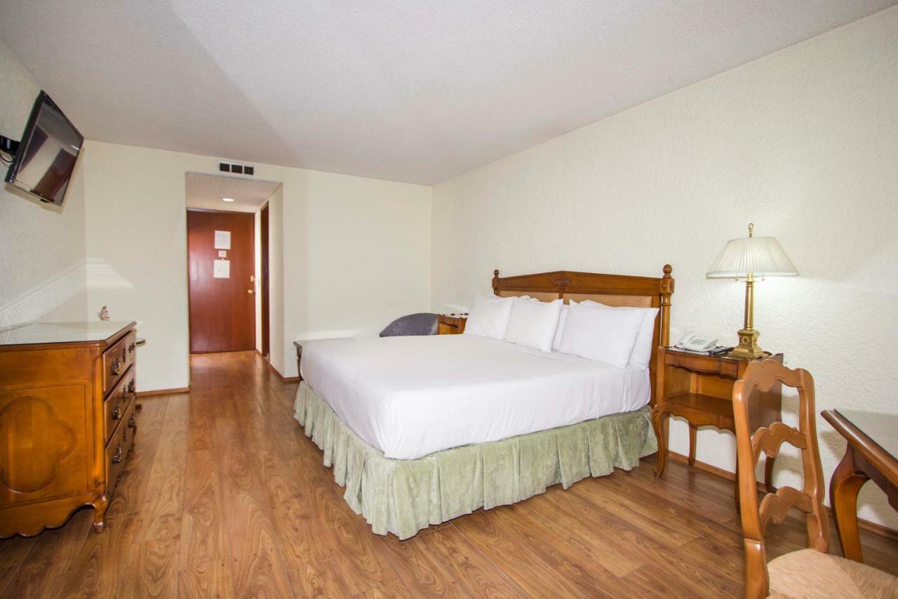 Hotel Valle De Mexico Toreo Dış mekan fotoğraf